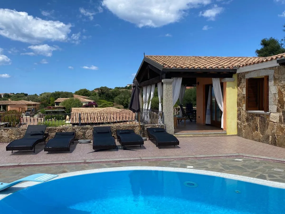 Villa Peonia Budoni 0*,  Italy