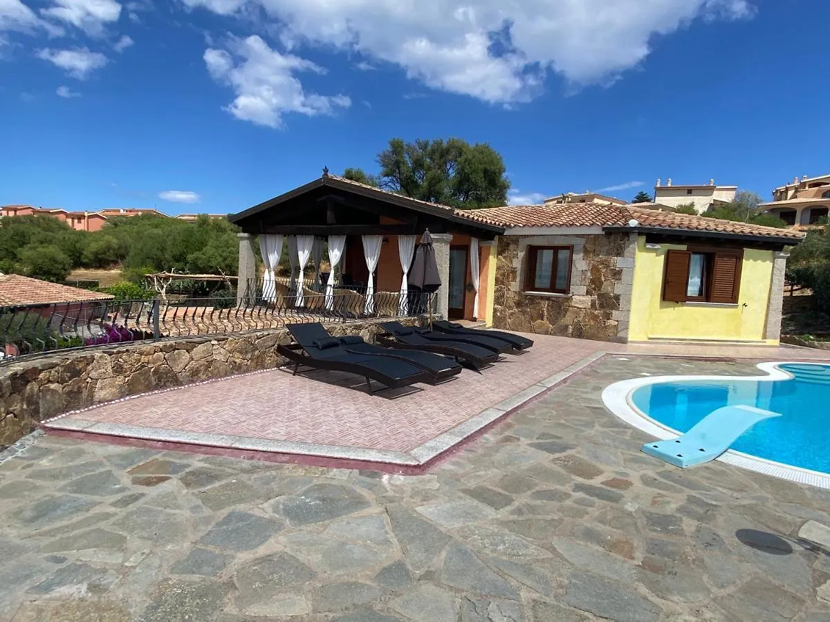 Villa Peonia Budoni Italy